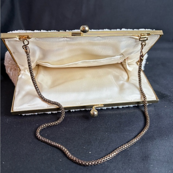 Vtg cream beaded bag - Picture 7 of 9